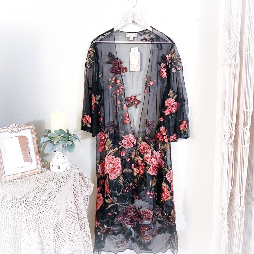 Band of Gypsies Sunset Sheer Embroidered Kimono In Black/ Rose